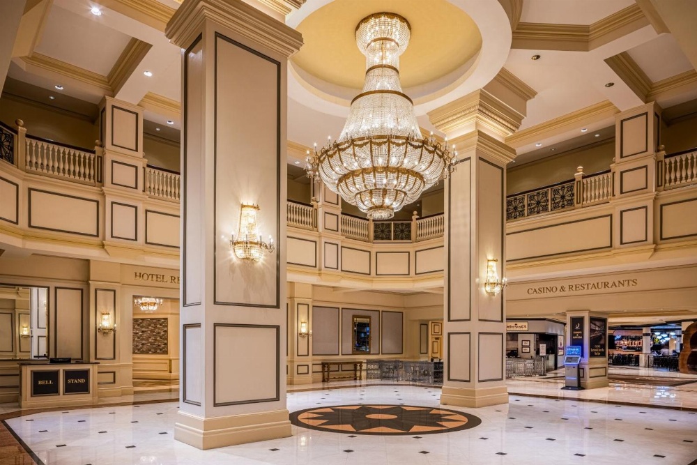 Classic King Smoking	